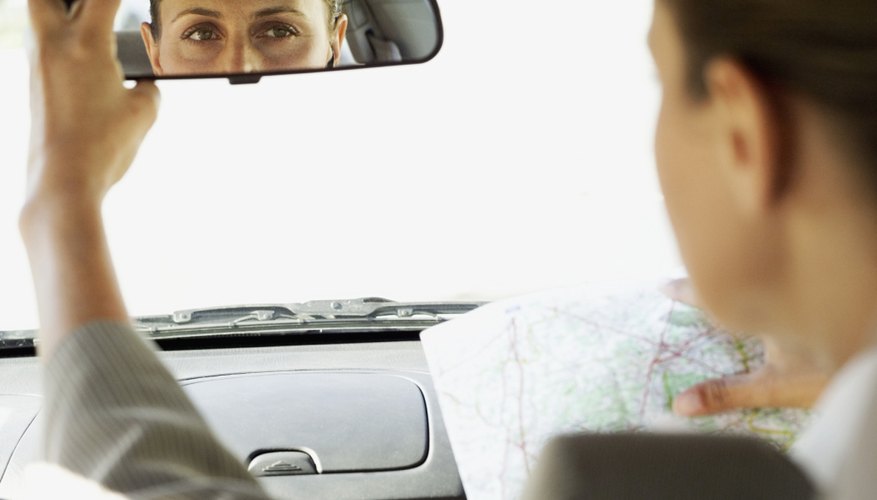 El espejo retrovisor es una parte muy importante del coche, ya que te permite visualizar los autos que vienen detrás tuyo.