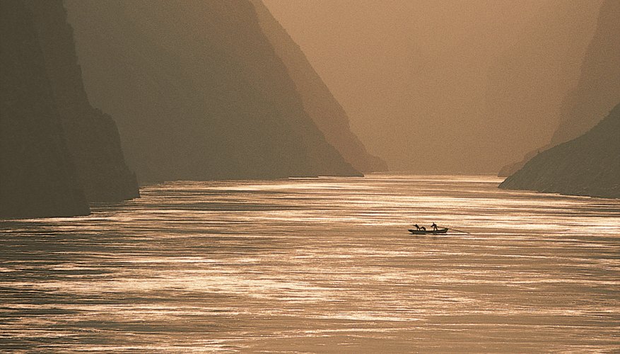 Photo Credit: Comstock/Comstock/Getty Images The waters of the Yangtze River are being diverted north to the Yellow River.