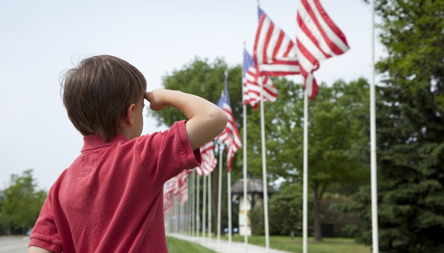 Grandchildren of WWII veterans have access to scholarships funds.