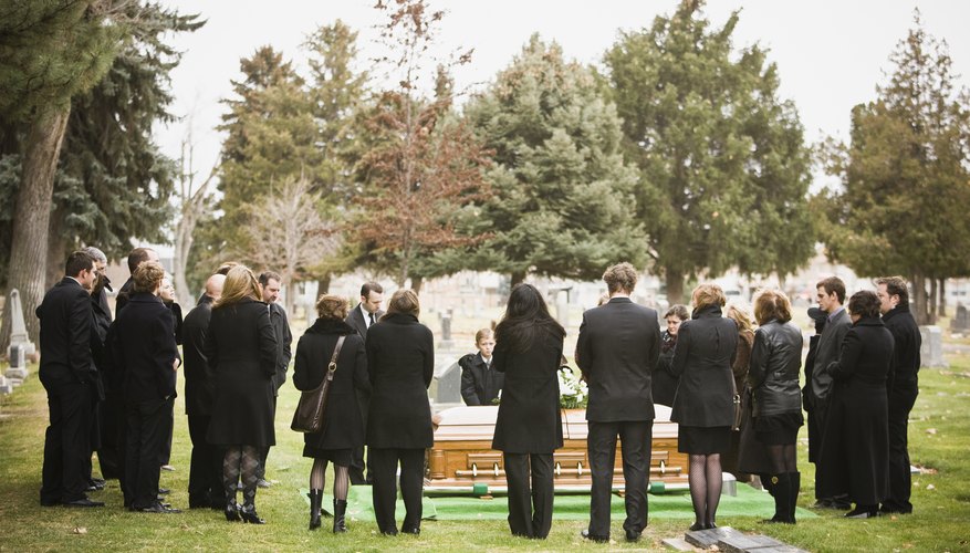 How to Cash in the Bonds of a Deceased Parent