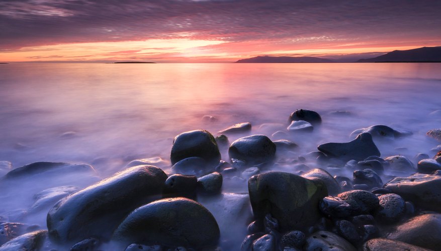 Best Time to View Sunsets in Reykjavik