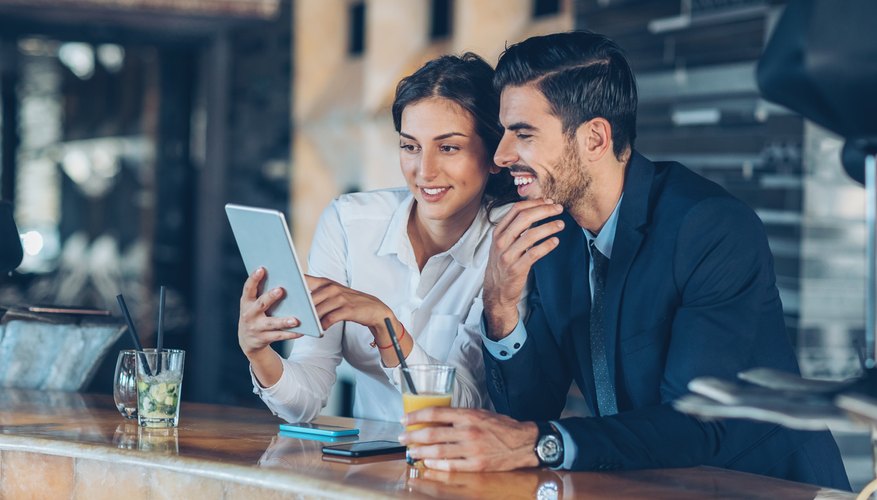 The Formula to Calculate the Net Worth of a Company