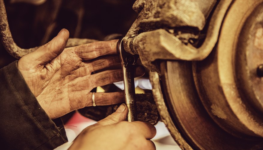 Do You Get the Remaining Balance From an Insurance Check After Fixing Your Car From an Accident?