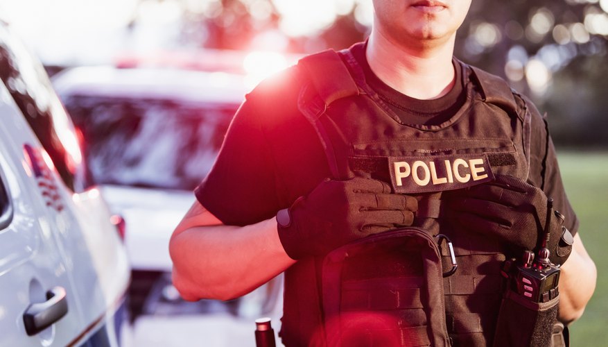 What Does My Credit Score Have to Be to Be a Police Officer?