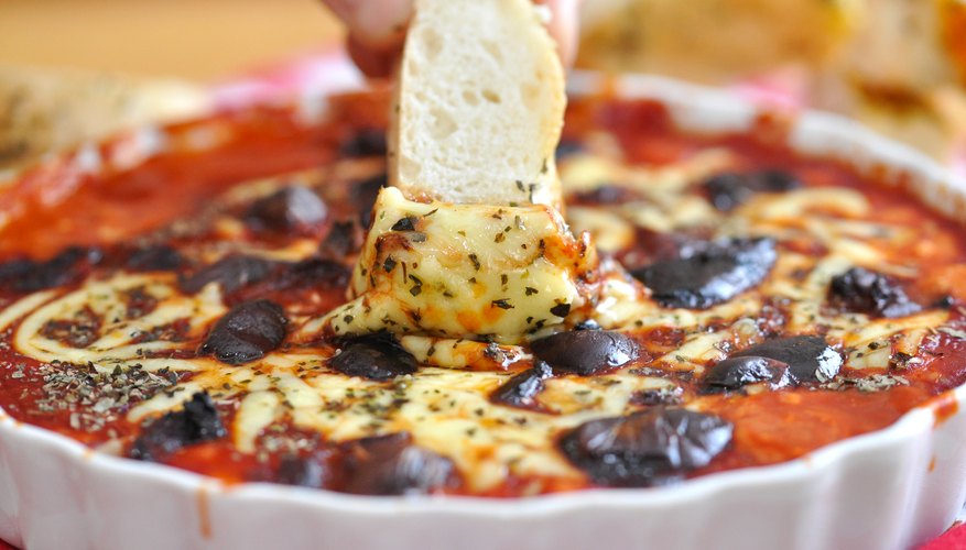 Easy CrockPot Pizza Dip Recipe Mom Life