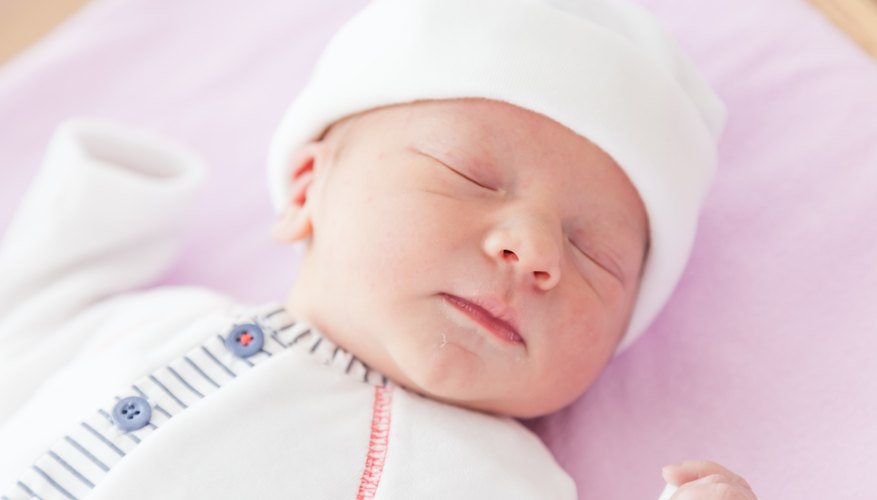 How Long Should A 3 Week Old Baby Sleep During The Day