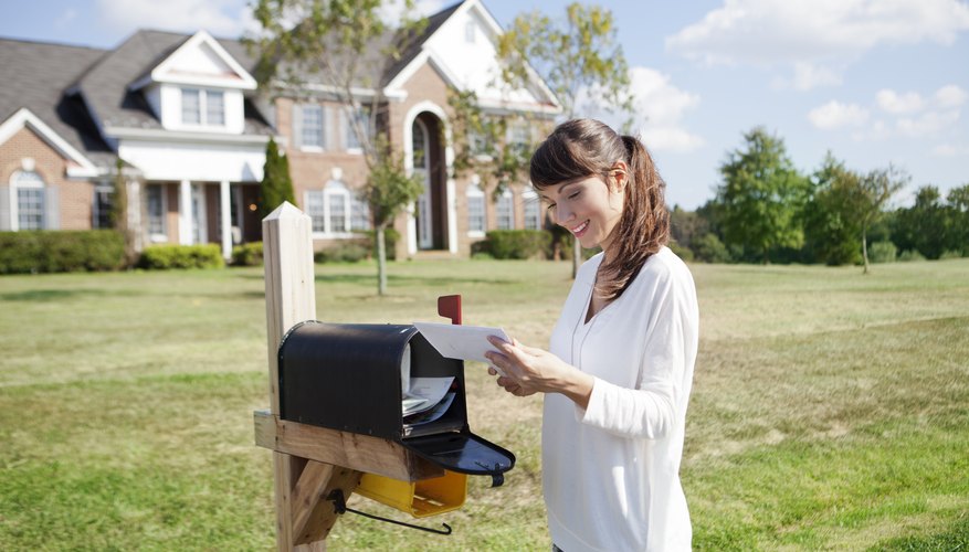 How to Check to See if a US Postal Money Order Was Cashed
