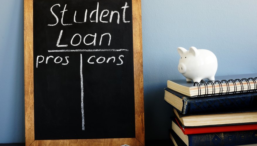 Comparing Types Of Student Loans