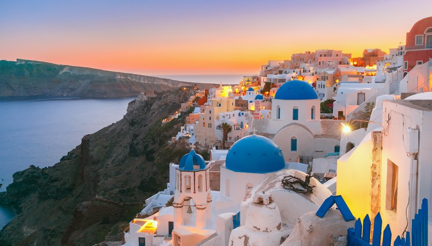 Best Time to View Sunsets in Greece