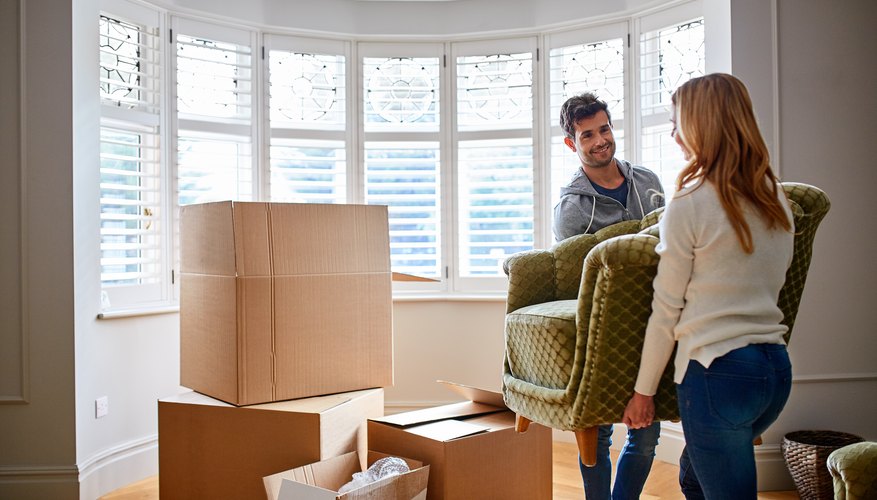 What Is the Amount of Money Recommended to Save Before Moving Out?