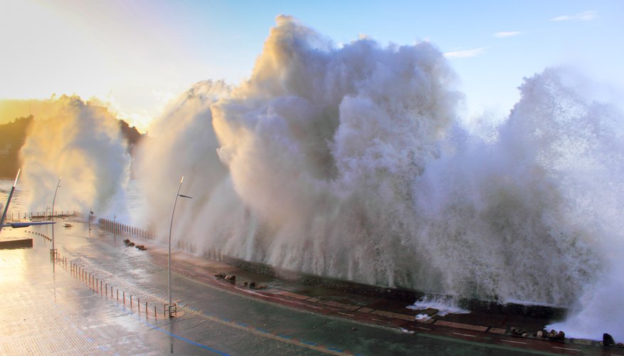 How much damage does a tsunami cause