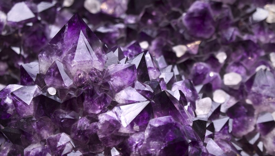 amethyst crystal structure