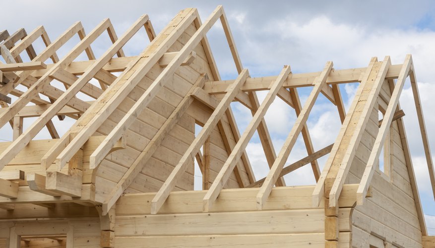 How to Calculate Roof Truss Dimensions