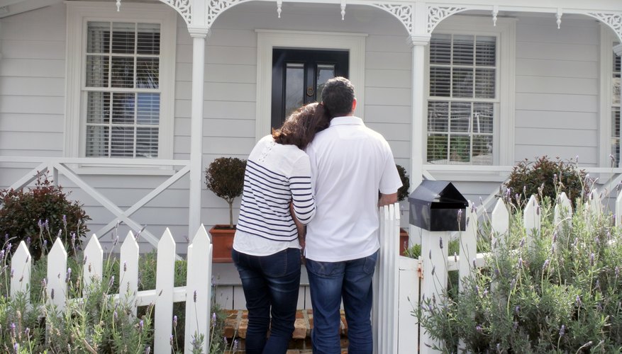 How to Calculate Cost Basis for Inherited Real Estate