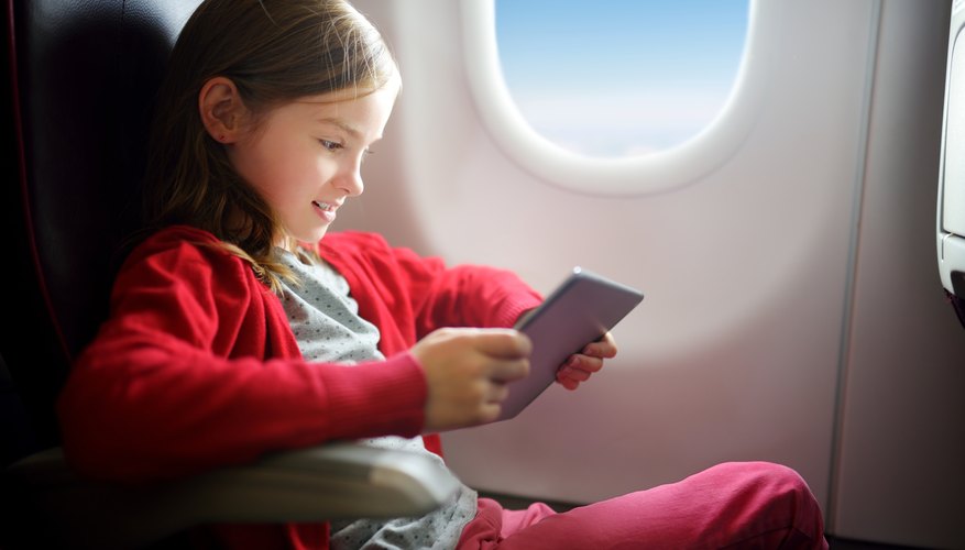 age limit to travel in flight alone