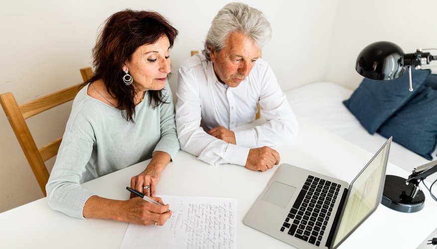 Can a Creditor Garnish a Spouse's Bank Account?