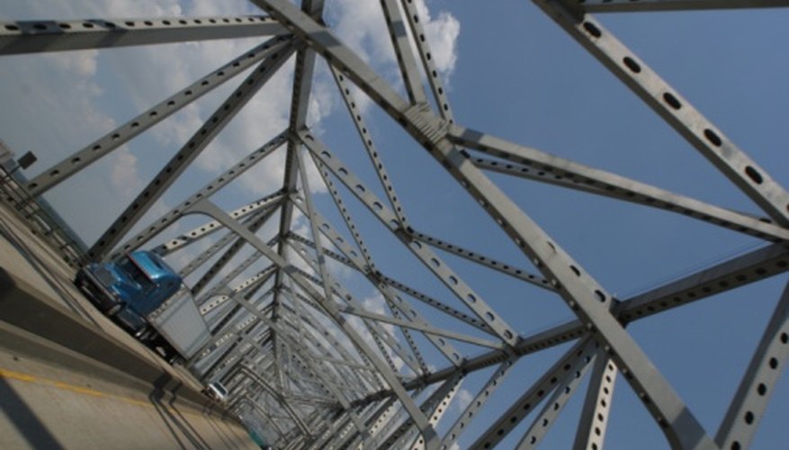 La calidad del acero estructural es categorizado y monitoreado por la ASTM.