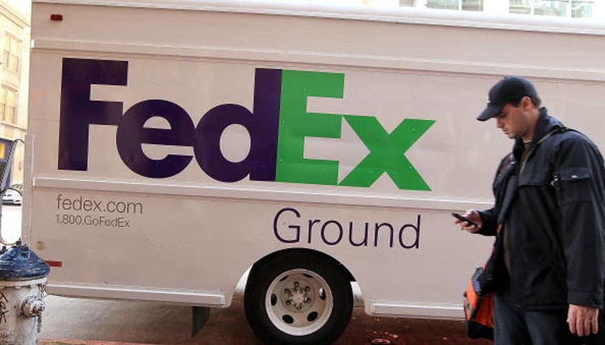 FedEx ofrece varias opciones para recoger tu paquete sin necesidad de una firma.