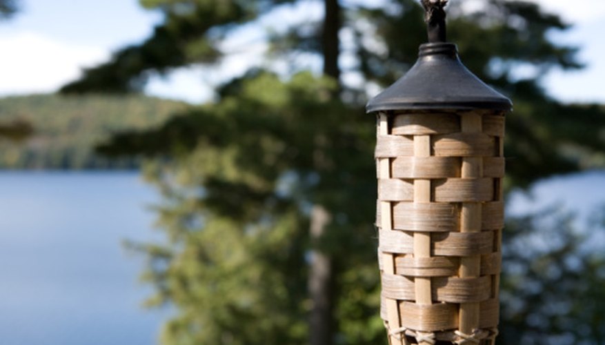Citronella torches make effective horse fly repellents. Citronella torches make effective horse fly repellents.
