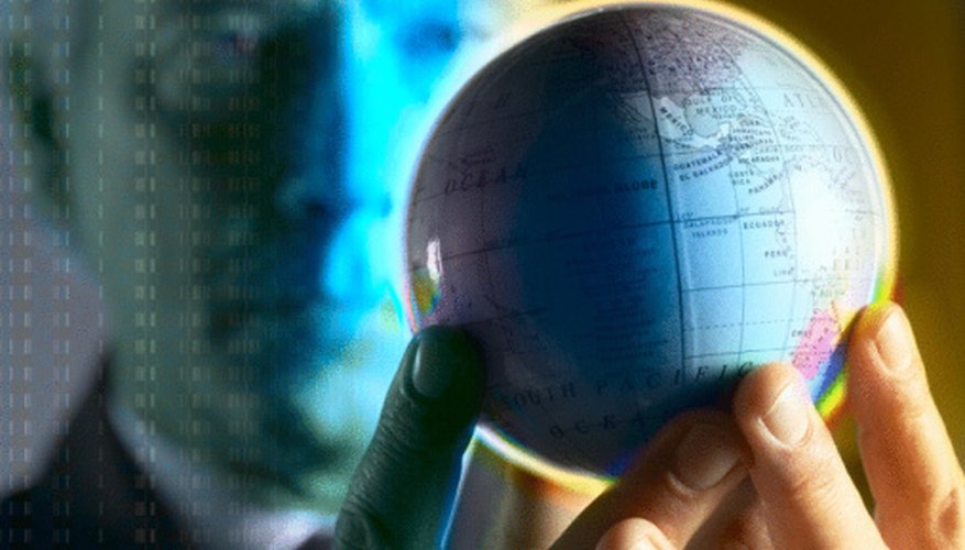 Las políticas de comercio liberales facilitan la globalización.