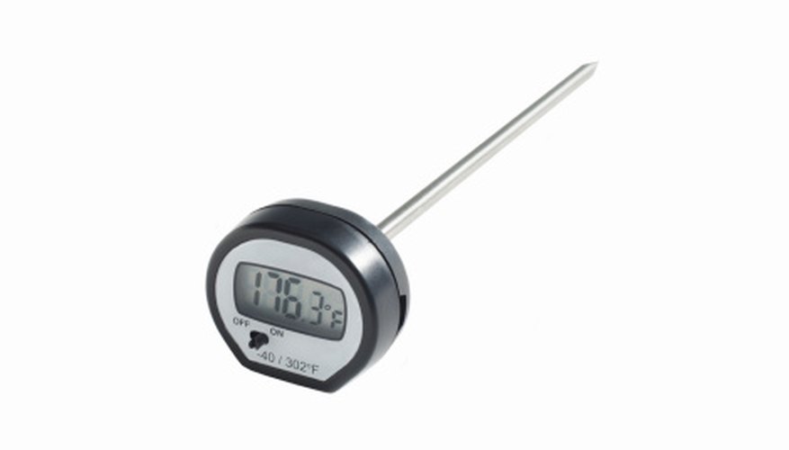 Photo Credit: Ryan McVay/Photodisc/Getty Images Some thermometers just measure in Fahrenheit.