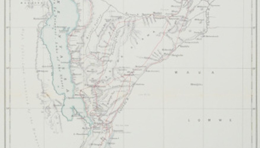 Photo Credit: Hemera Technologies/AbleStock.com/Getty Images The young East Africa Rift Valley, marked by long, narrow lakes, represents a growing split in the African Plate.