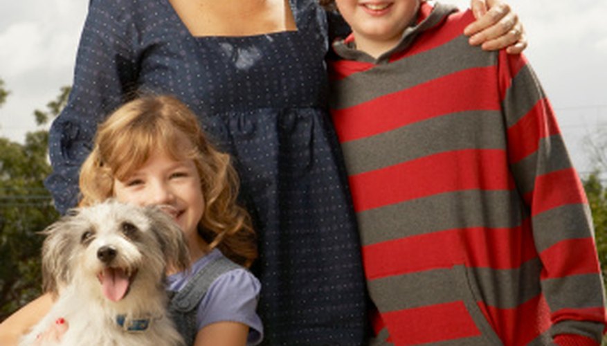 Single mothers in Texas have both local and federal assistance programs available.