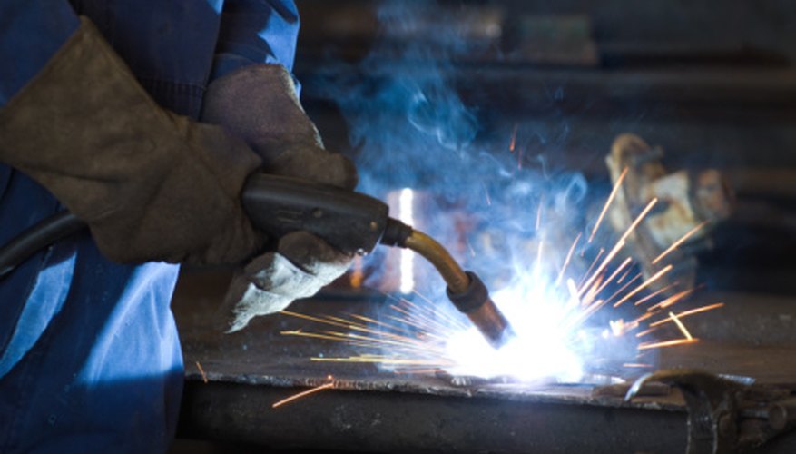 Photo Credit: Jupiterimages/Photos.com/Getty Images MIG welding is often used in pipeline work.