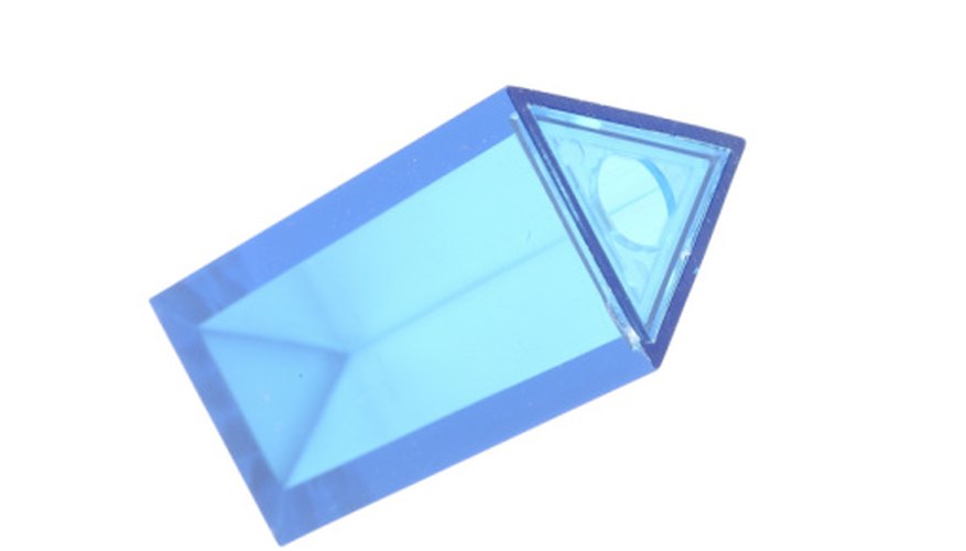 Photo Credit: Hemera Technologies/PhotoObjects.net/Getty Images Triangular prisms have three rectangular sides.