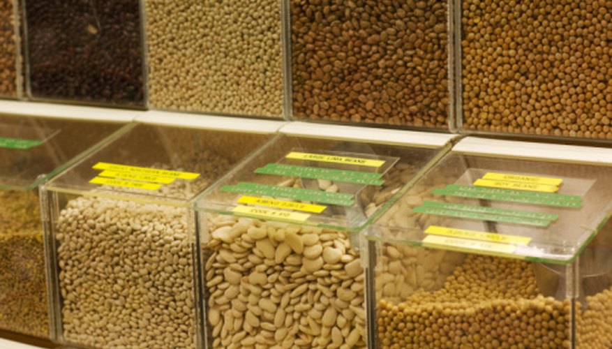 Photo Credit: Jupiterimages/Photos.com/Getty Images Dried Northern beans can take several hours to cook unless you use a pressure cooker.