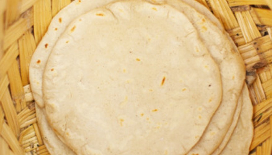 Puedes producir tortillas con un equipamiento básico.