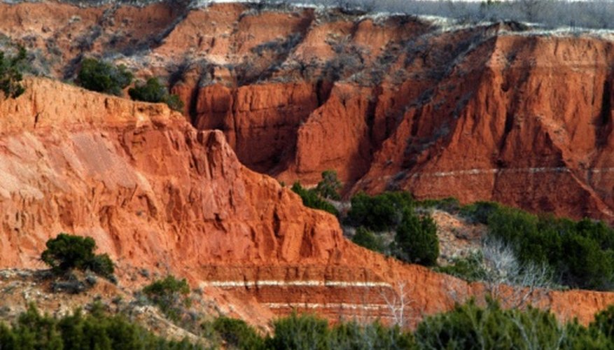 Photo Credit: Jupiterimages/Photos.com/Getty Images Texas' diverse landscape yields a wide variety of precious gemstones.