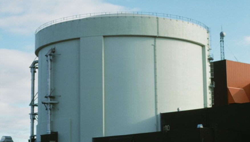 Photo Credit: Photos.com/Photos.com/Getty Images Storage tanks can lose heat quickly to the environment.