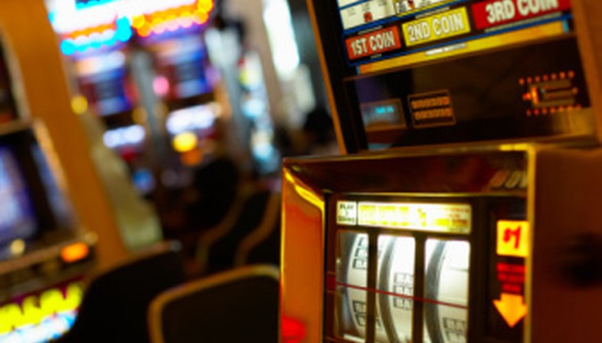 How to win big at the casino slot machines