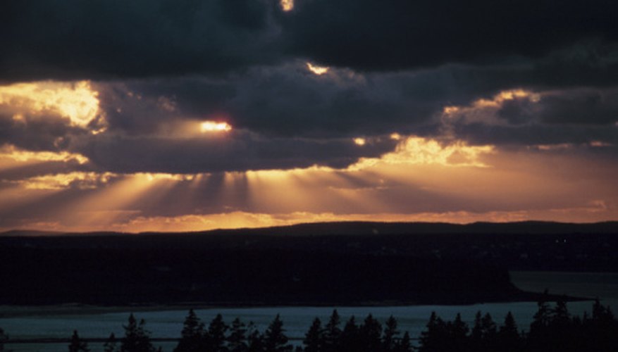 Photo Credit: Hemera Technologies/Photos.com/Getty Images The bay of Fundy has the highest tide in the world.