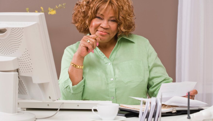 Photo Credit: Jupiterimages/Comstock/Getty Images Help business owners conntect their business to the Internet.