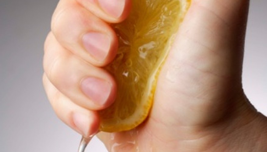 Photo Credit: Jupiterimages/Goodshoot/Getty Images Lemon juice can denature oxidizing enzymes.
