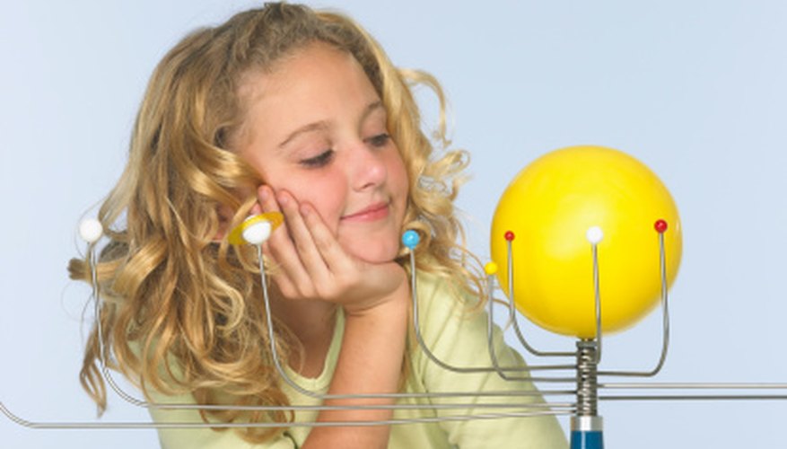 Photo Credit: Brand X Pictures/Brand X Pictures/Getty Images Models can help students learn about difficult concepts.