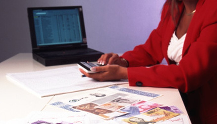 Photo Credit: John Foxx/Stockbyte/Getty Images Business, financial and other reports use univariate and multivariate statistical methods.