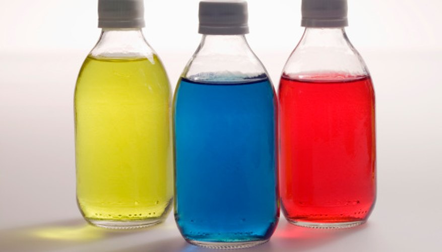 Photo Credit: Jupiterimages/liquidlibrary/Getty Images Demonstrate that air responds to pressure before water.