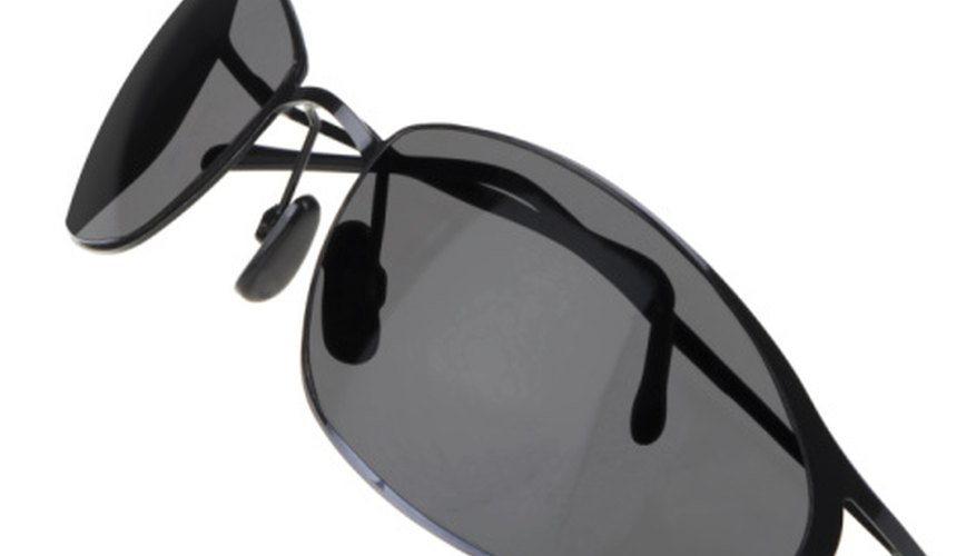 Las gafas de sol se venden bastante bien con una estrategia de publicidad adecuada.