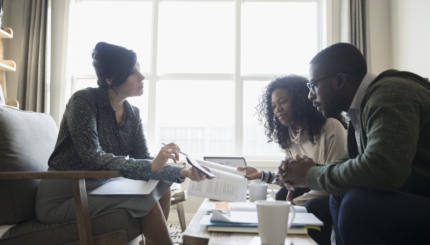 Advantages and Disadvantages of a Diversified Portfolio