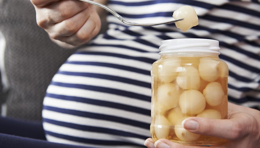 how early can food cravings start in pregnancy