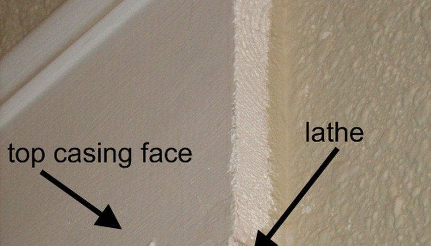 Top casing with lath. Top casing with lath.
