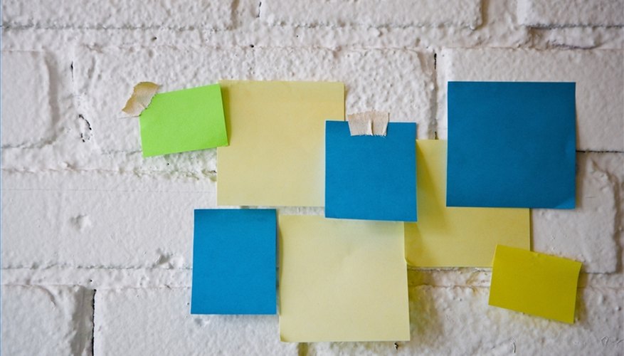 How to Put Sticky Notes on Desktop | Bizfluent