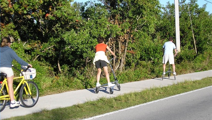 Sanibel's bike path Sanibel's bike path