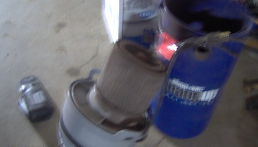 Remove the lid and filter Remove the lid and filter
