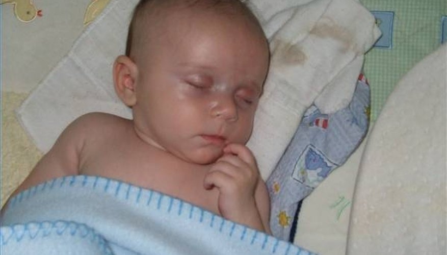 How Does a Baby Monitor Work? How Does a Baby Monitor Work?