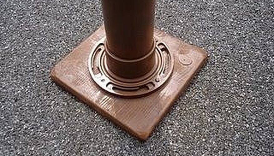 Flange and plywood base Flange and plywood base