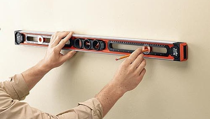 Flatten the surface of the concrete floor. Flatten the surface of the concrete floor.